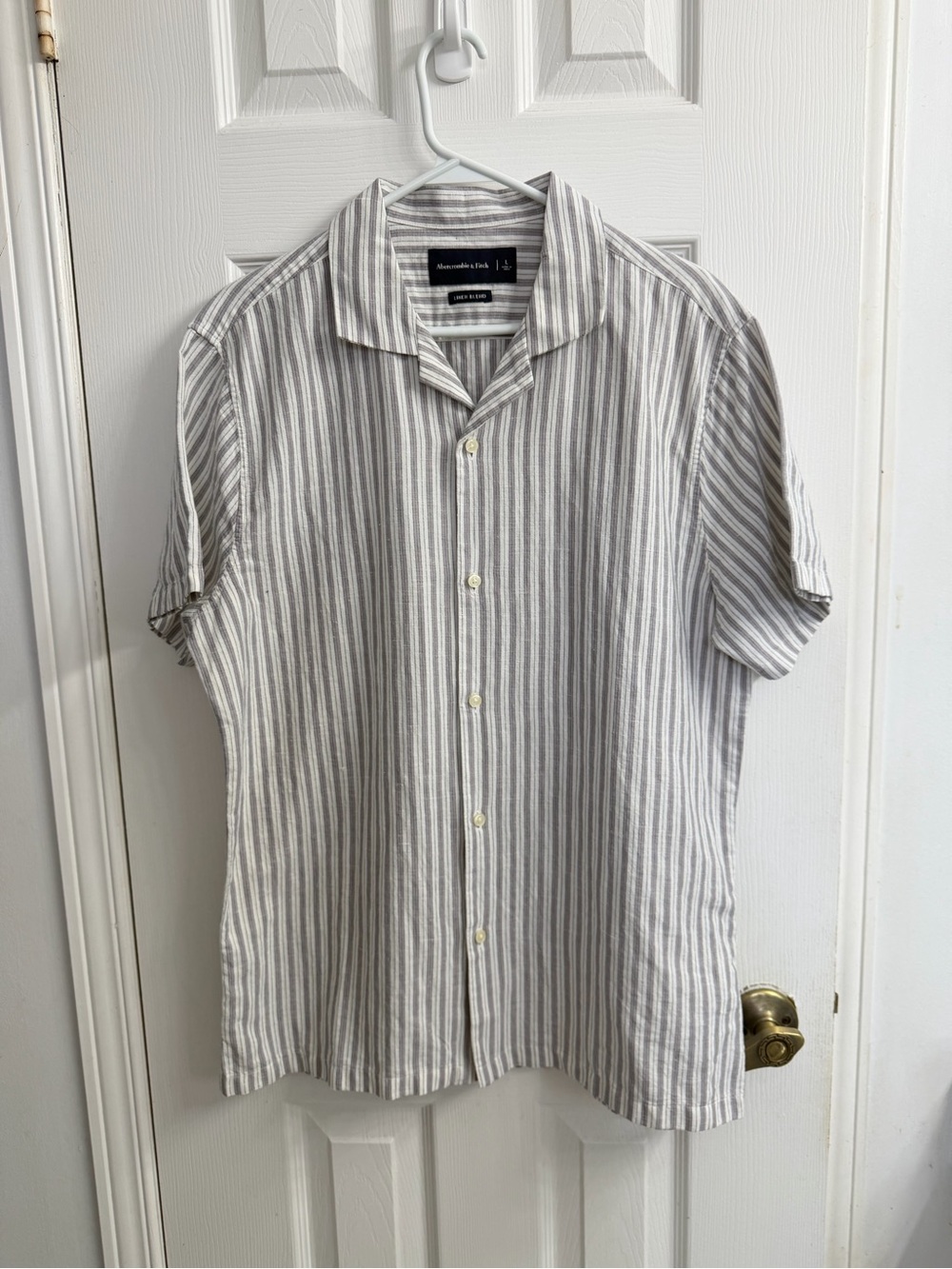 Abercrombie & Fitch Linen Blend Striped Button-Down Shirt L